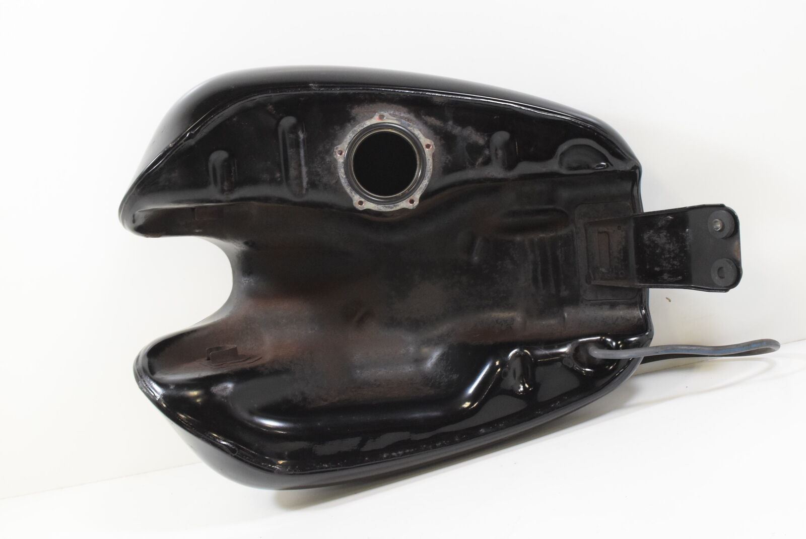 2011 Kawasaki VN1700 Vulcan Vaquero Fuel Gas Petrol Tank Reservoir 51087-5108 {{ shop.shopifyCountryName }} - Mototech271