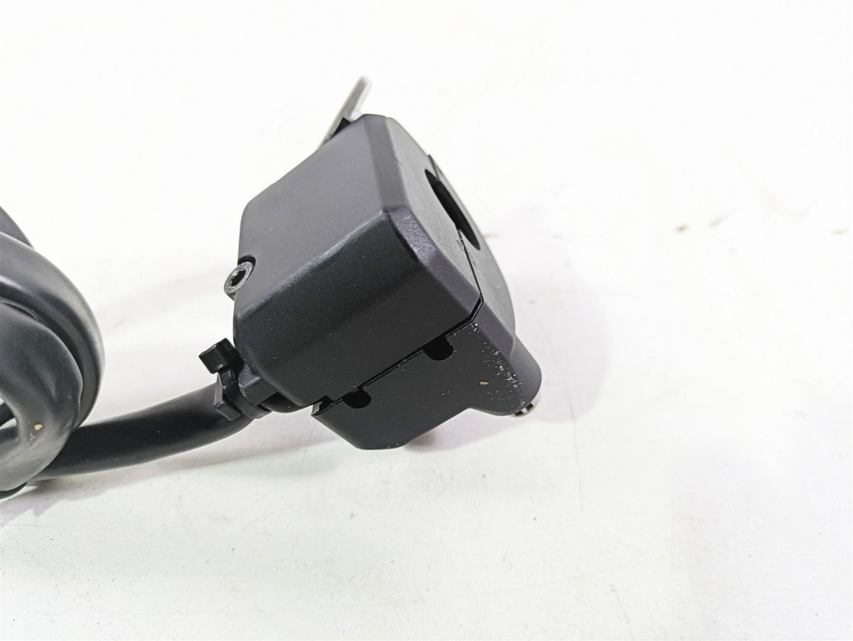 2022 Ducati Scrambler Desert Sled Left Hand Turn Signal Control Switch 65110271C {{ shop.shopifyCountryName }} - Mototech271