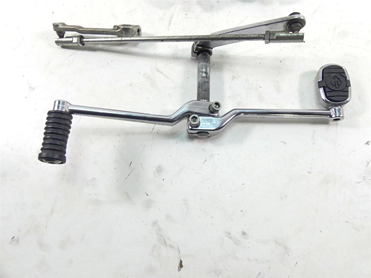 2007 Harley Touring FLHRC Road King Left Front Floorboard Shifter Set 50621-06A {{ shop.shopifyCountryName }} - Mototech271