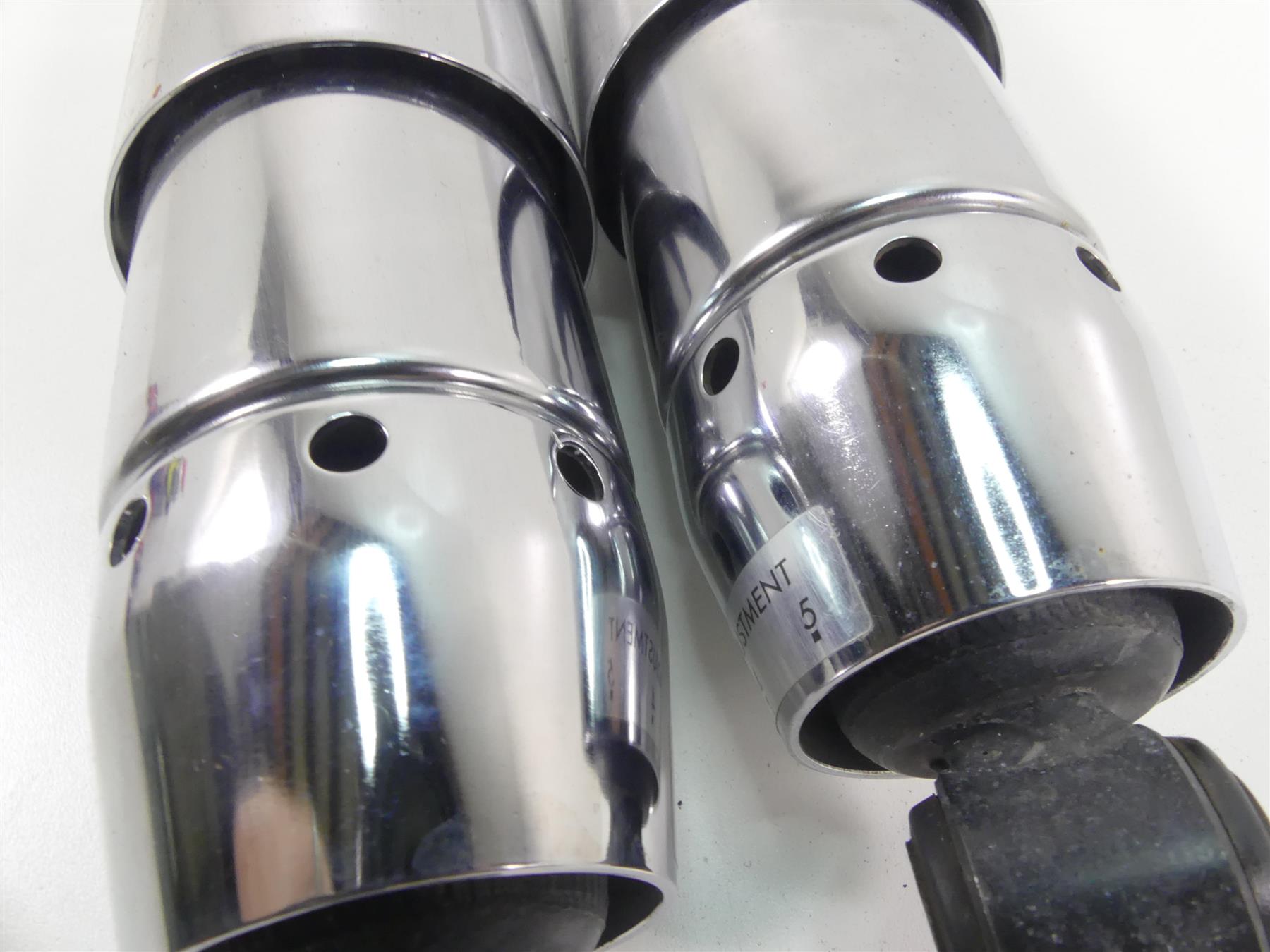 2009 Harley Dyna FXDF SE CVO Fat Bob Rear 12" Chrome Shock Damper Set 54608-04 {{ shop.shopifyCountryName }} - Mototech271