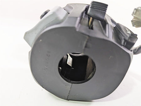 2023 Suzuki GSX1300 RR Hayabusa Left Blinker Control Switch - Read 37400-10L01 {{ shop.shopifyCountryName }} - Mototech271
