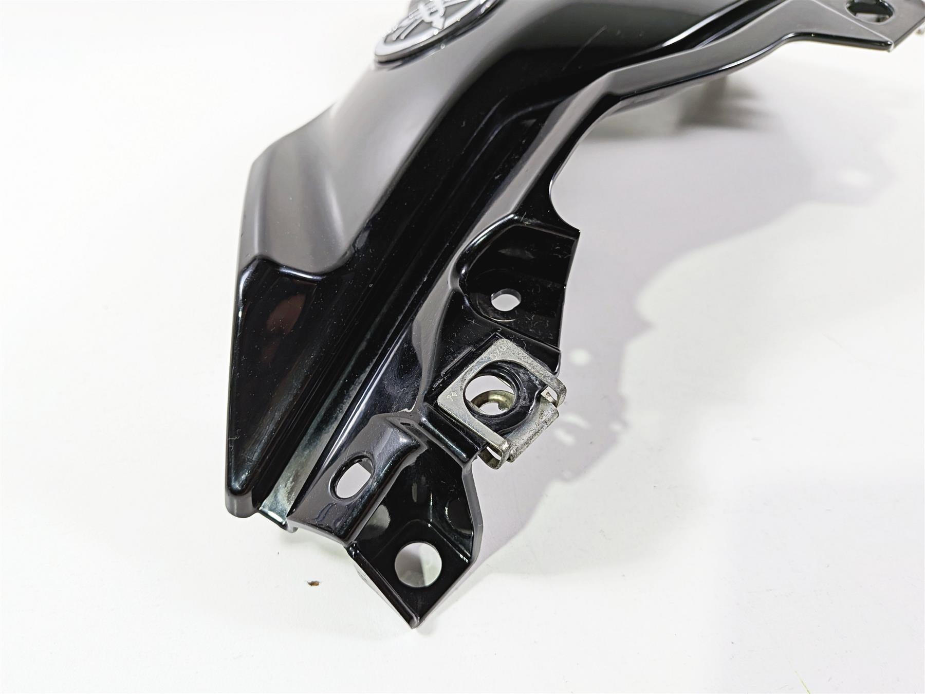 2012 Yamaha XT1200 Super Tenere Right Upper Tank Fairing Cover Set 23P-2842N-00 {{ shop.shopifyCountryName }} - Mototech271