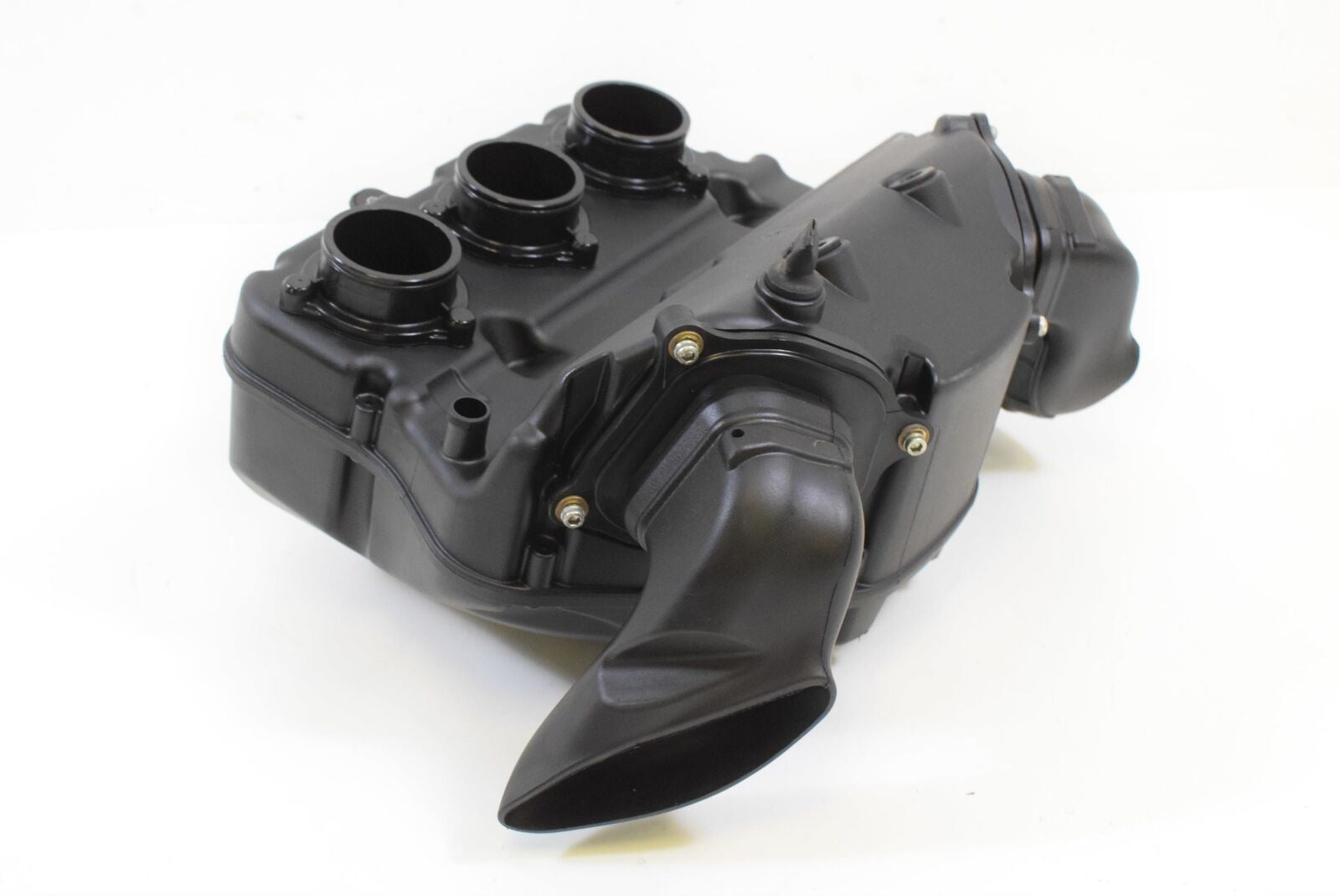 2015 MV Agusta B3 Brutale 675 Air Box Filter With Tubes 8000B5482 {{ shop.shopifyCountryName }} - Mototech271