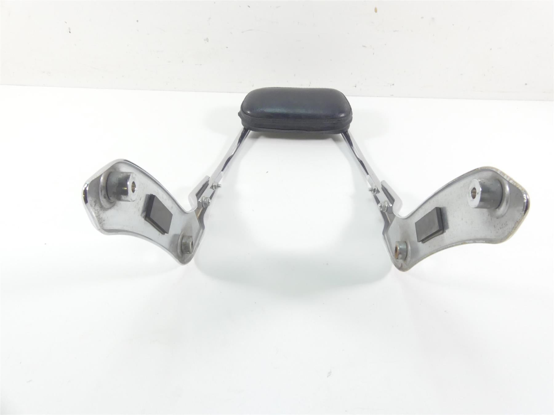 2016 Honda VT1300 CRG Stateline Rear Low Chrome Sissybar Backrest 08F75-MFY-100C {{ shop.shopifyCountryName }} - Mototech271