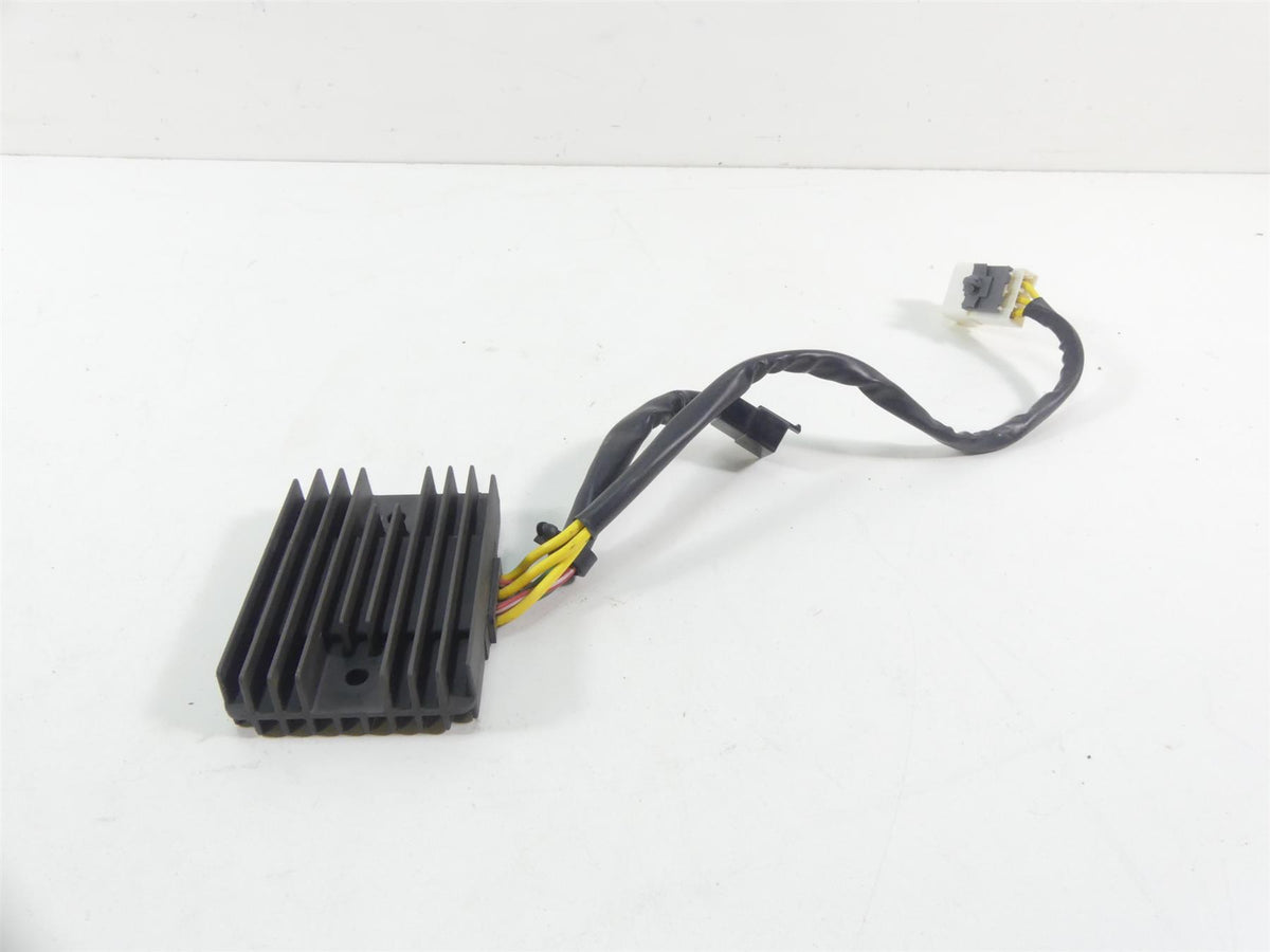 2019 Aprilia Tuono V4 RR Factory Rectifier Voltage Regulator B043488 SH579JB {{ shop.shopifyCountryName }} - Mototech271