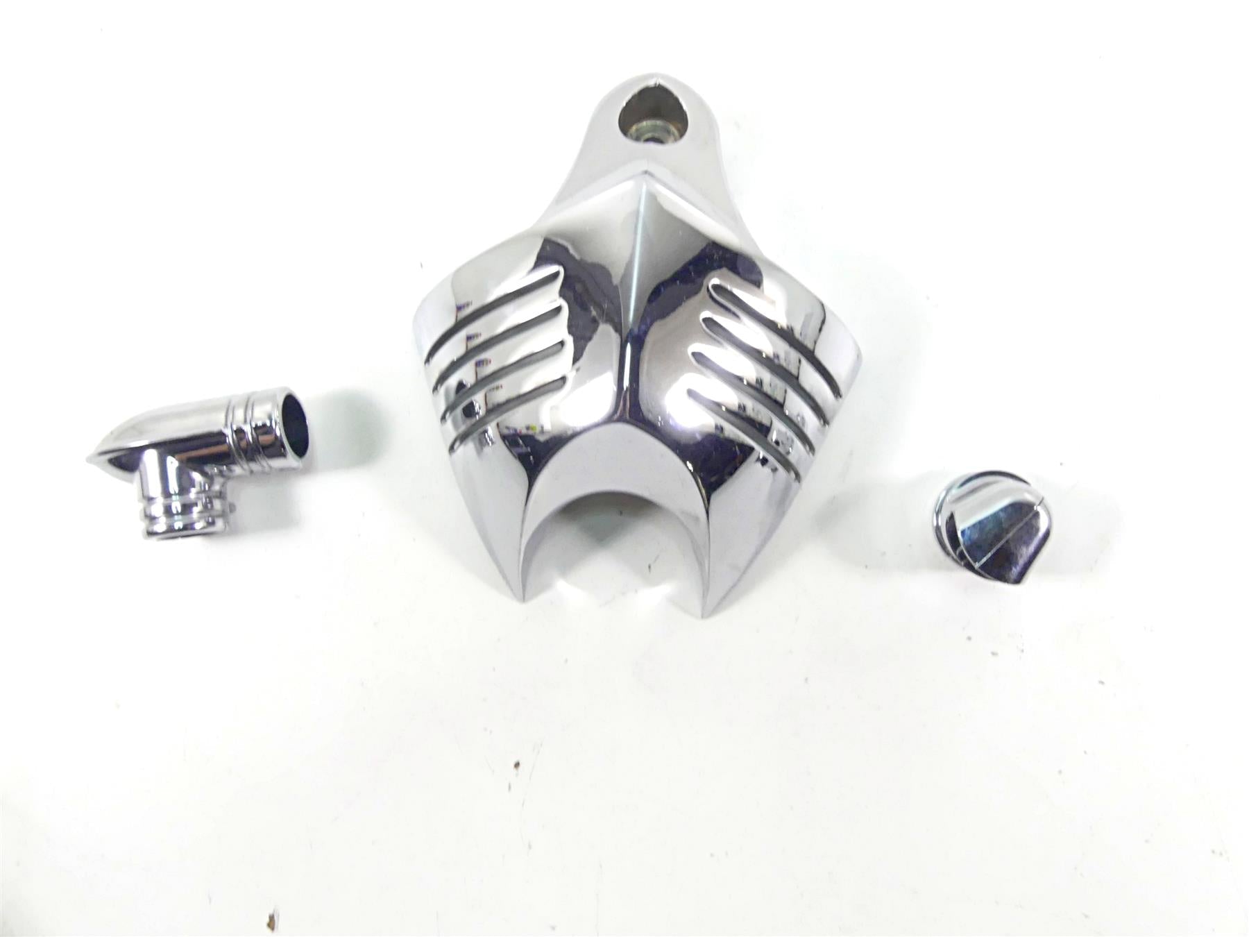2007 Harley Touring FLHRSE CVO Road King Kuryakyn Chrome V Horn Cover 8128 {{ shop.shopifyCountryName }} - Mototech271