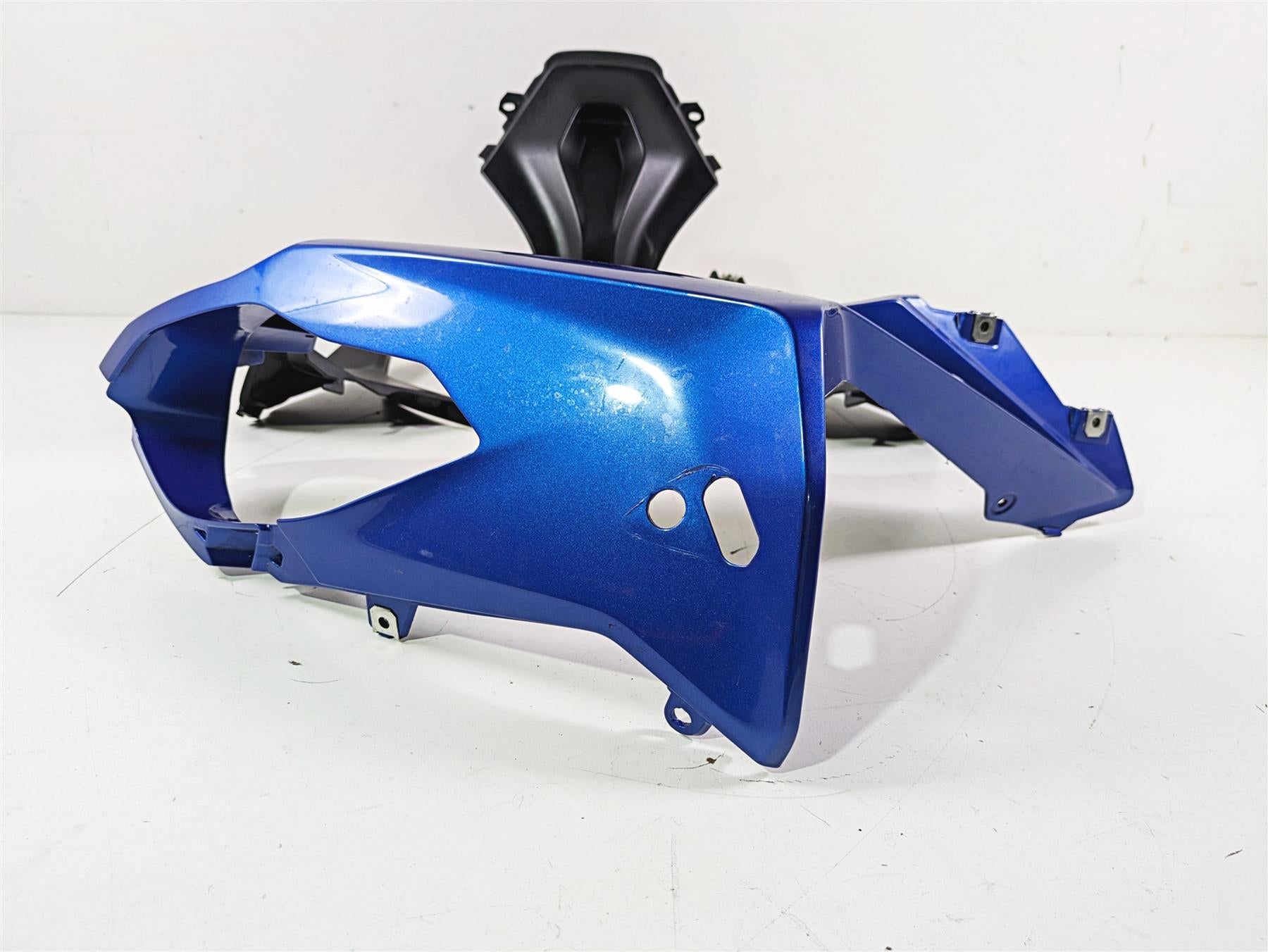 2016 BMW R1200RS K54 Right Headlight Fairing Cover Lupinblau Blue 46638548071 {{ shop.shopifyCountryName }} - Mototech271