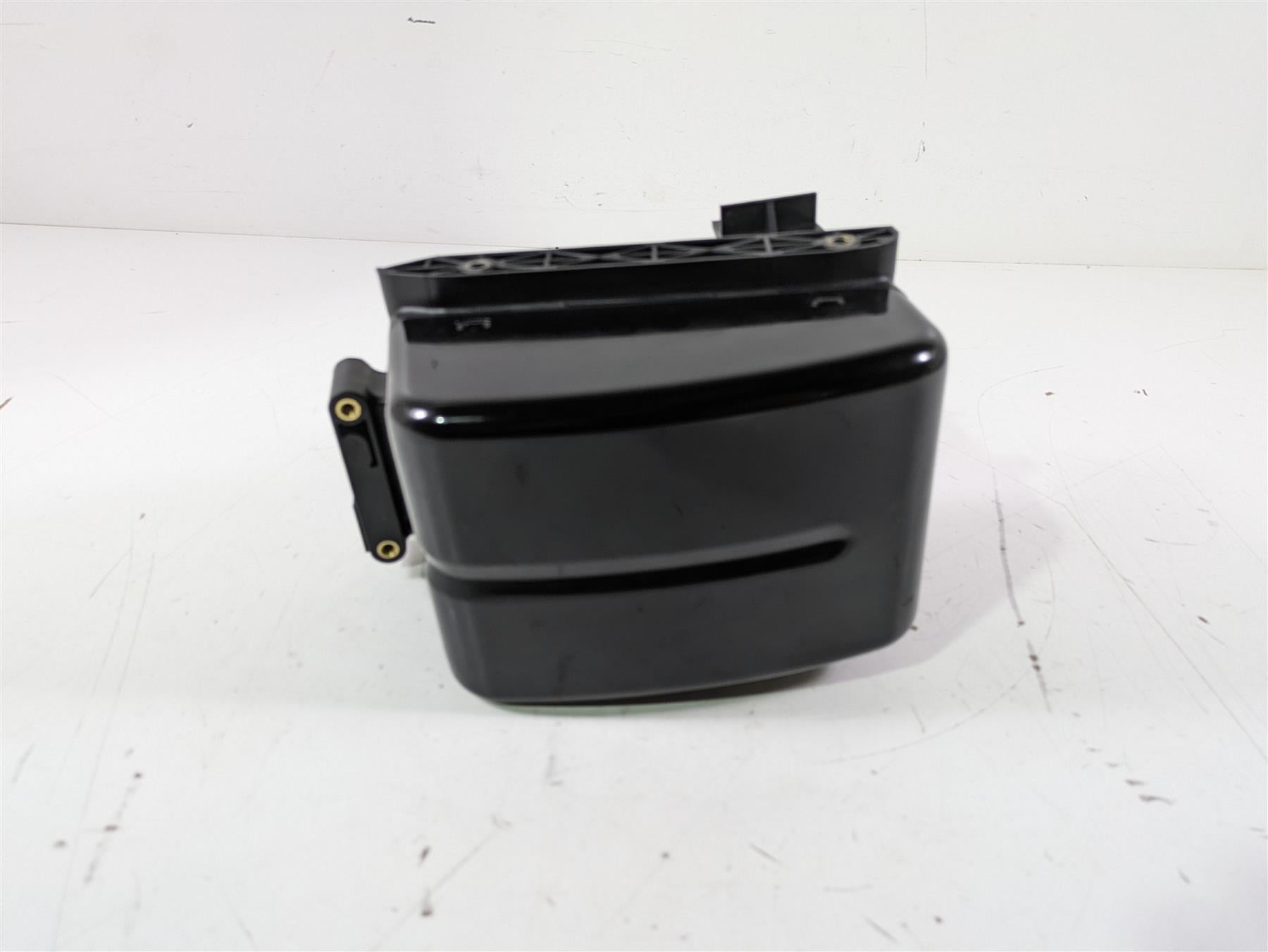 2015 Harley FXDL Dyna Low Rider Electric Holder Tray & Black Cover 70367-12 {{ shop.shopifyCountryName }} - Mototech271