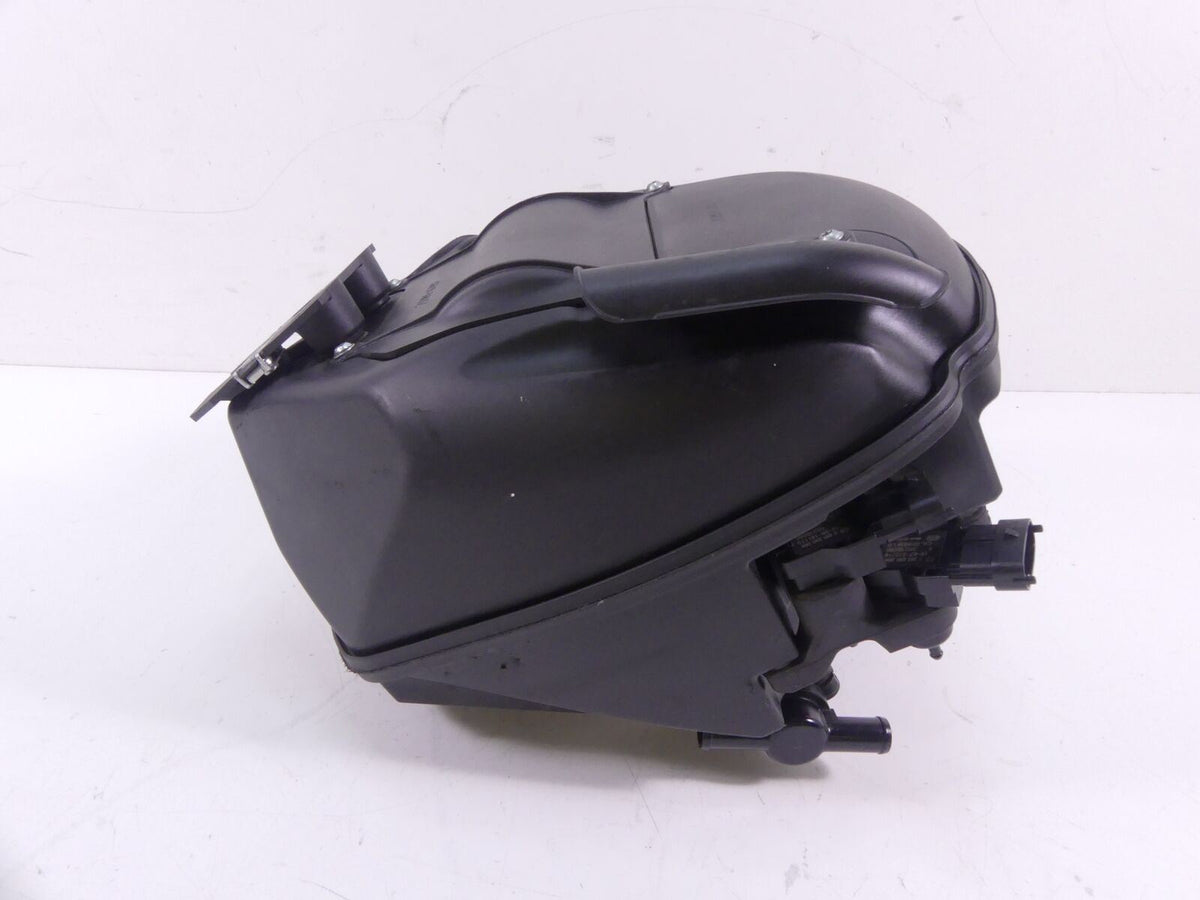 2016 Ducati Hypermotard 939SP Air Filter Cleaner Breather Box 44212691B {{ shop.shopifyCountryName }} - Mototech271