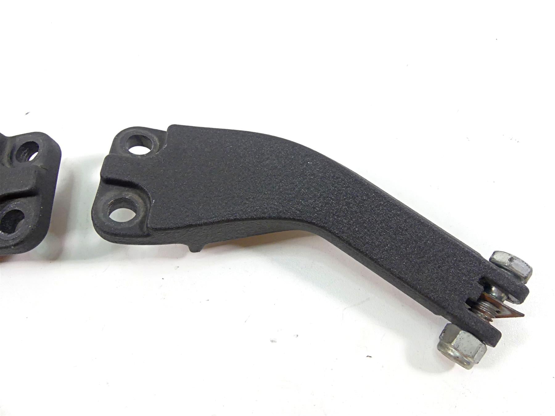 2014 Harley Dyna FXDB Street Bob Rear Passenger Footpeg Mounts 49224-06 49230-06 {{ shop.shopifyCountryName }} - Mototech271