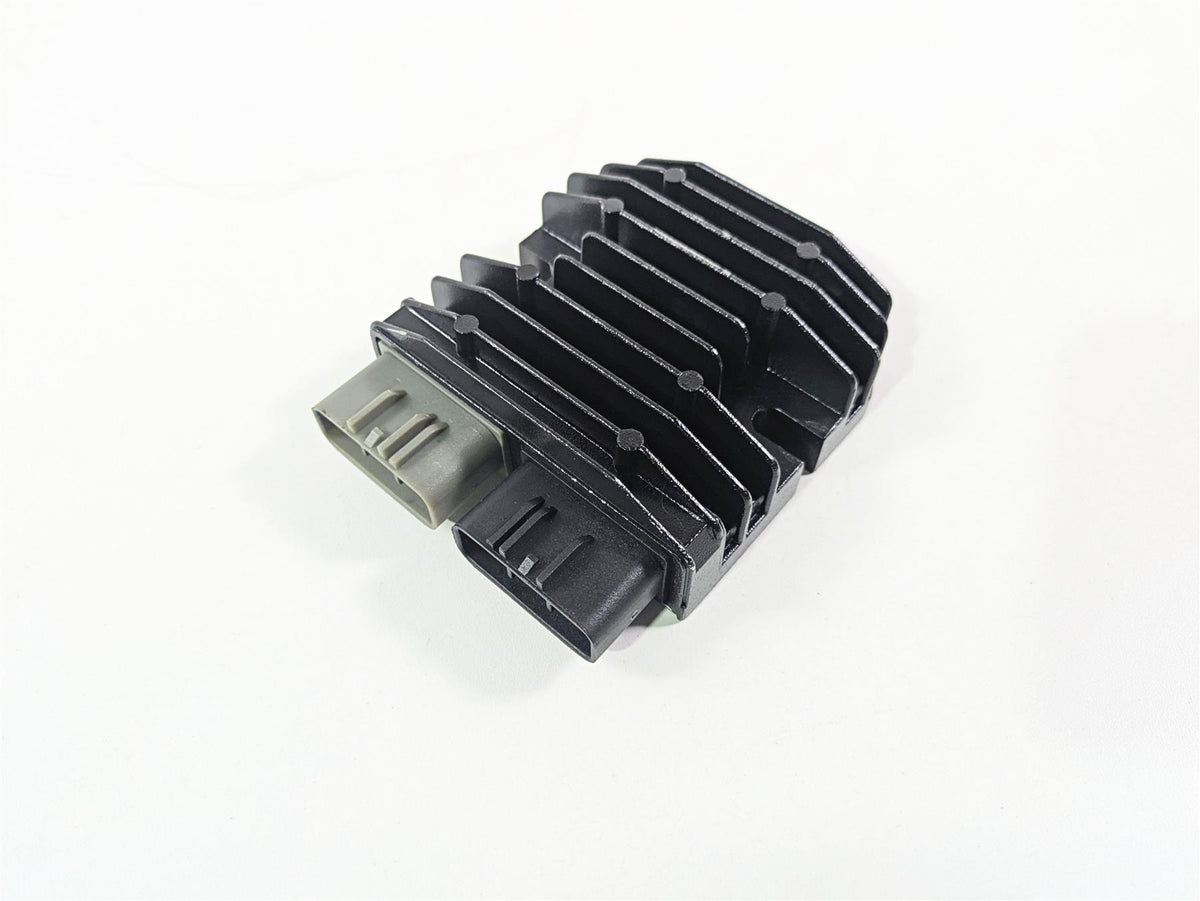 2016 Kawasaki ZX10R Ninja Rectifier Voltage Regulator 21066-0748 {{ shop.shopifyCountryName }} - Mototech271