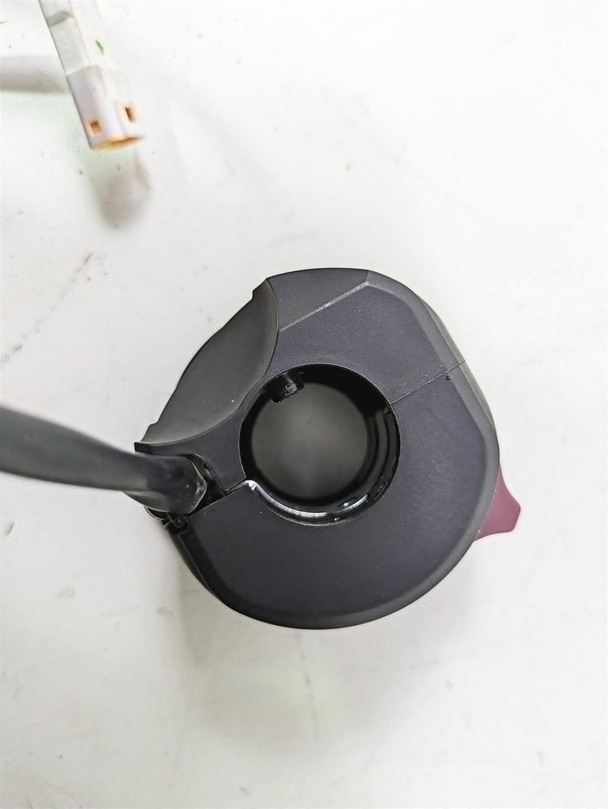 2013 Ducati Hyperstrada 821 Right Hand Control Switch Start Kill 65010121E {{ shop.shopifyCountryName }} - Mototech271