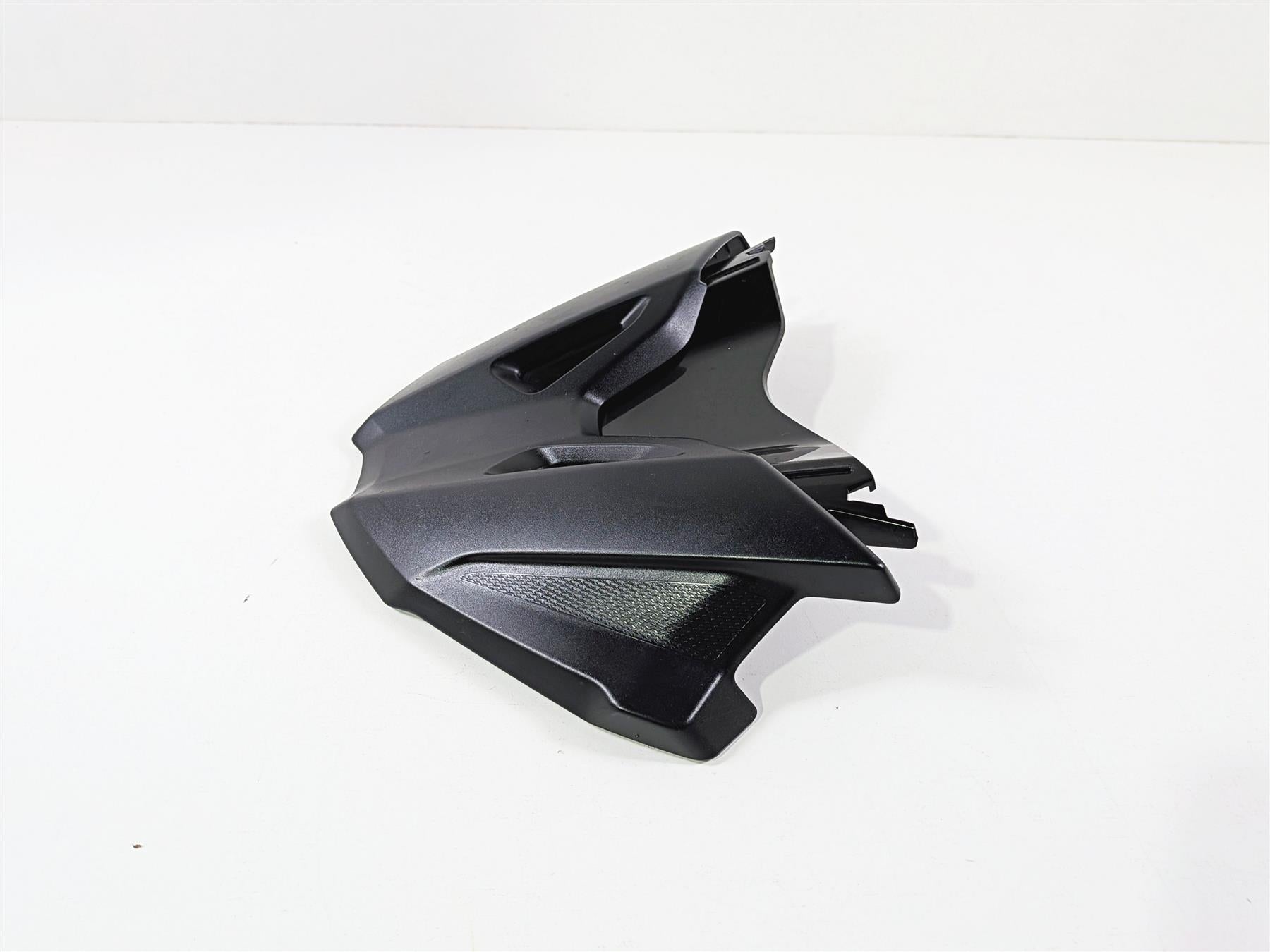 2023 BMW F850GS K81 Upper Front Fender 46618564538 46618564539 46618564553 {{ shop.shopifyCountryName }} - Mototech271