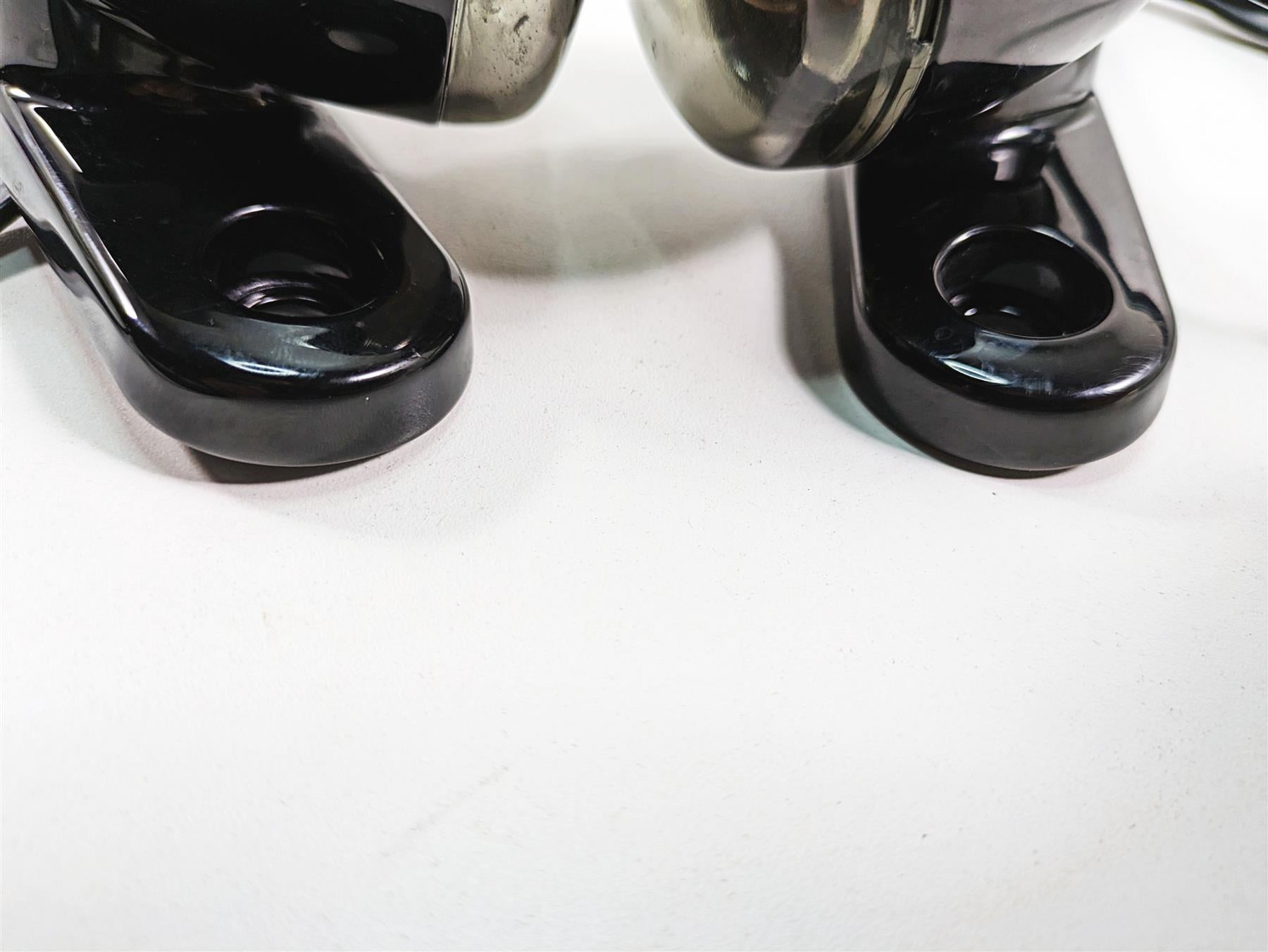 2013 Harley Touring FLHX Street Glide Front Blinker & Mount Set