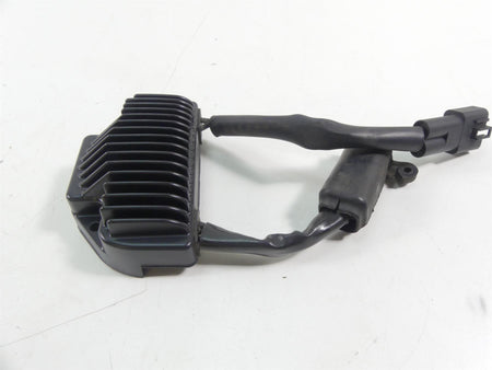 2005 Harley FXDWGI Dyna Wide Glide Rectifier Voltage Regulator 74631-04 {{ shop.shopifyCountryName }} - Mototech271