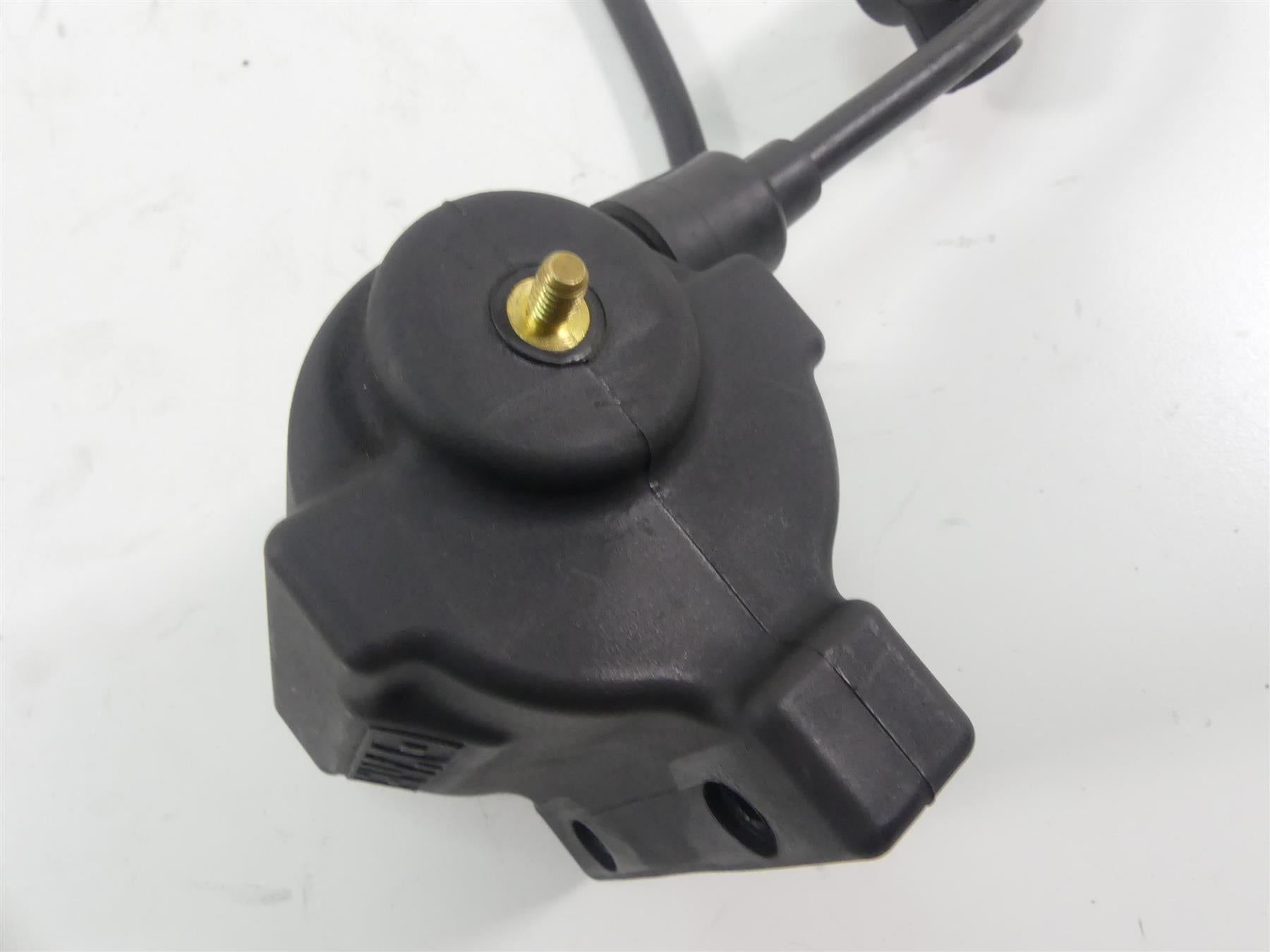 1999 Harley FXSTS Softail Springer Ignition Coil Wires + Chrome Cover 31614-83A {{ shop.shopifyCountryName }} - Mototech271