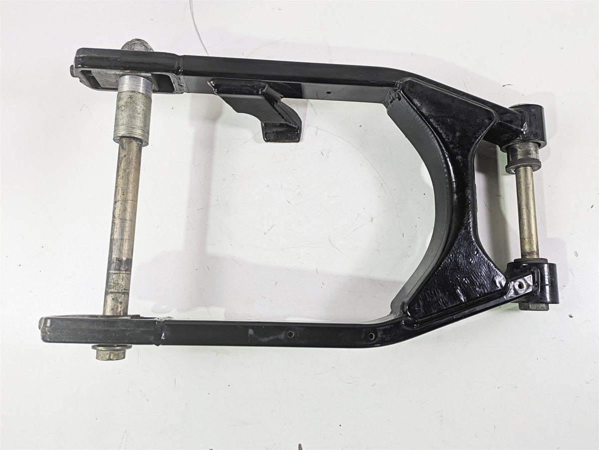 2010 Harley Dyna FXDB Street Bob Rear Swingarm & Axle 47820-10 {{ shop.shopifyCountryName }} - Mototech271
