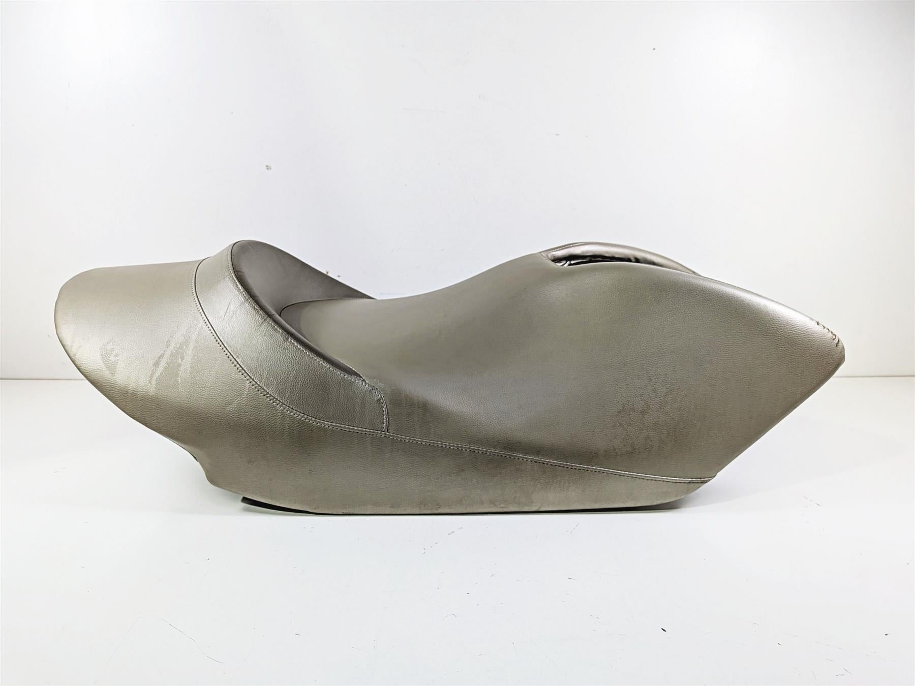2009 Yamaha Waverunner FX1800 Cruiser Front Seat Saddle - Read F1W-U371A-11 {{ shop.shopifyCountryName }} - Mototech271