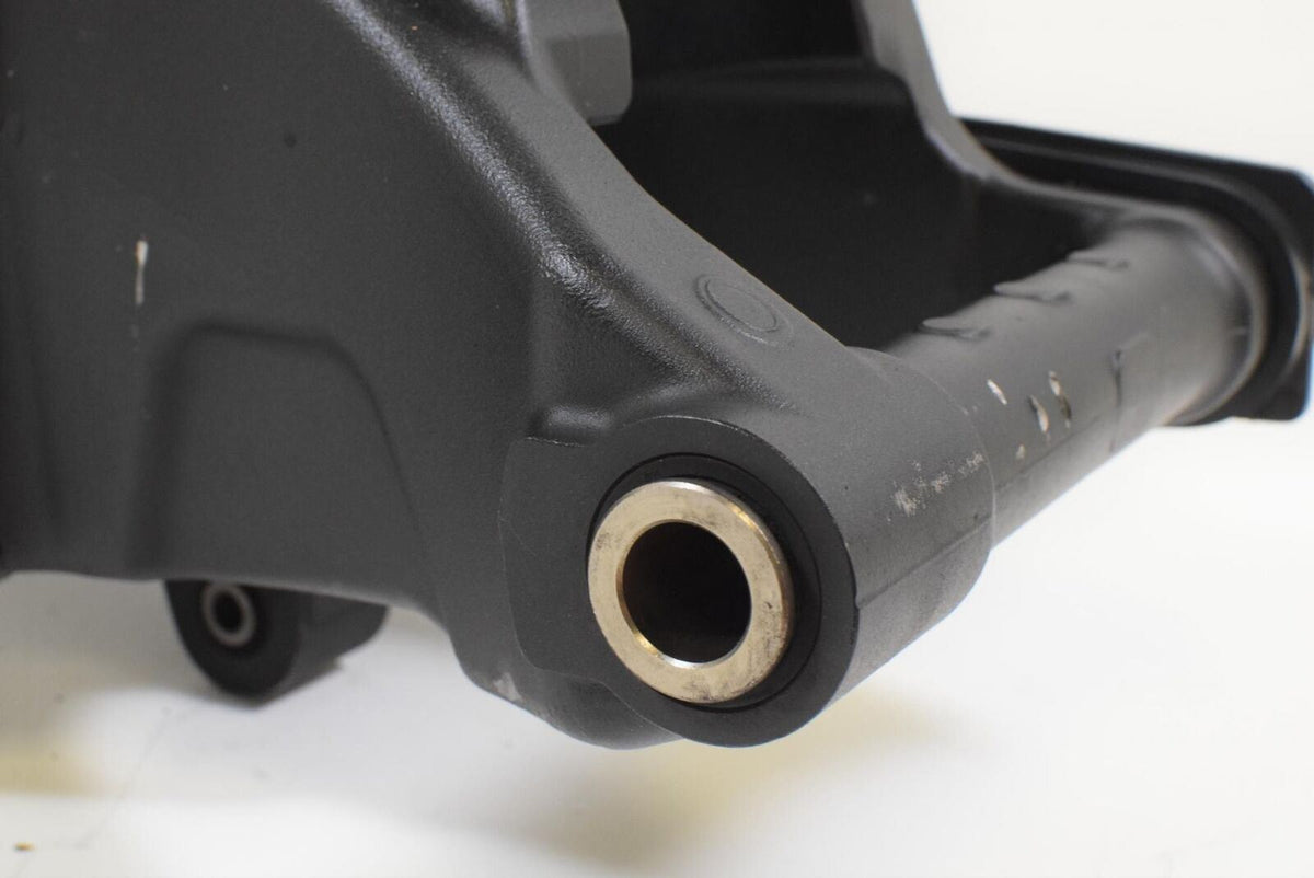 2007 Honda CBR600RR CBR600 RR Rear Swingarm Swing Arm Suspension 52200-MFJ-D00 {{ shop.shopifyCountryName }} - Mototech271