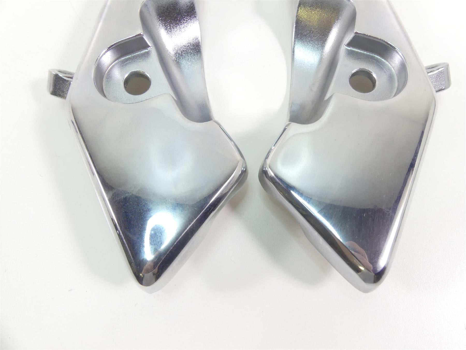 2006 Honda VTX1800 C2 Nice Rear Fender Frame Struts 77330-MCH-000 77340-MCH-000 {{ shop.shopifyCountryName }} - Mototech271