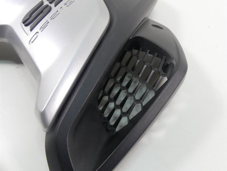 2019 BMW R1250GS K50 Right Side Intake Fairing & Emblem 46638556656 46638392882 {{ shop.shopifyCountryName }} - Mototech271