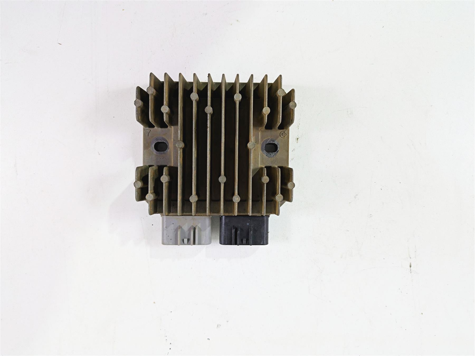 2019 Polaris RZR XP 1000 Highlifter Rectifier Voltage Regulator 4016868 {{ shop.shopifyCountryName }} - Mototech271