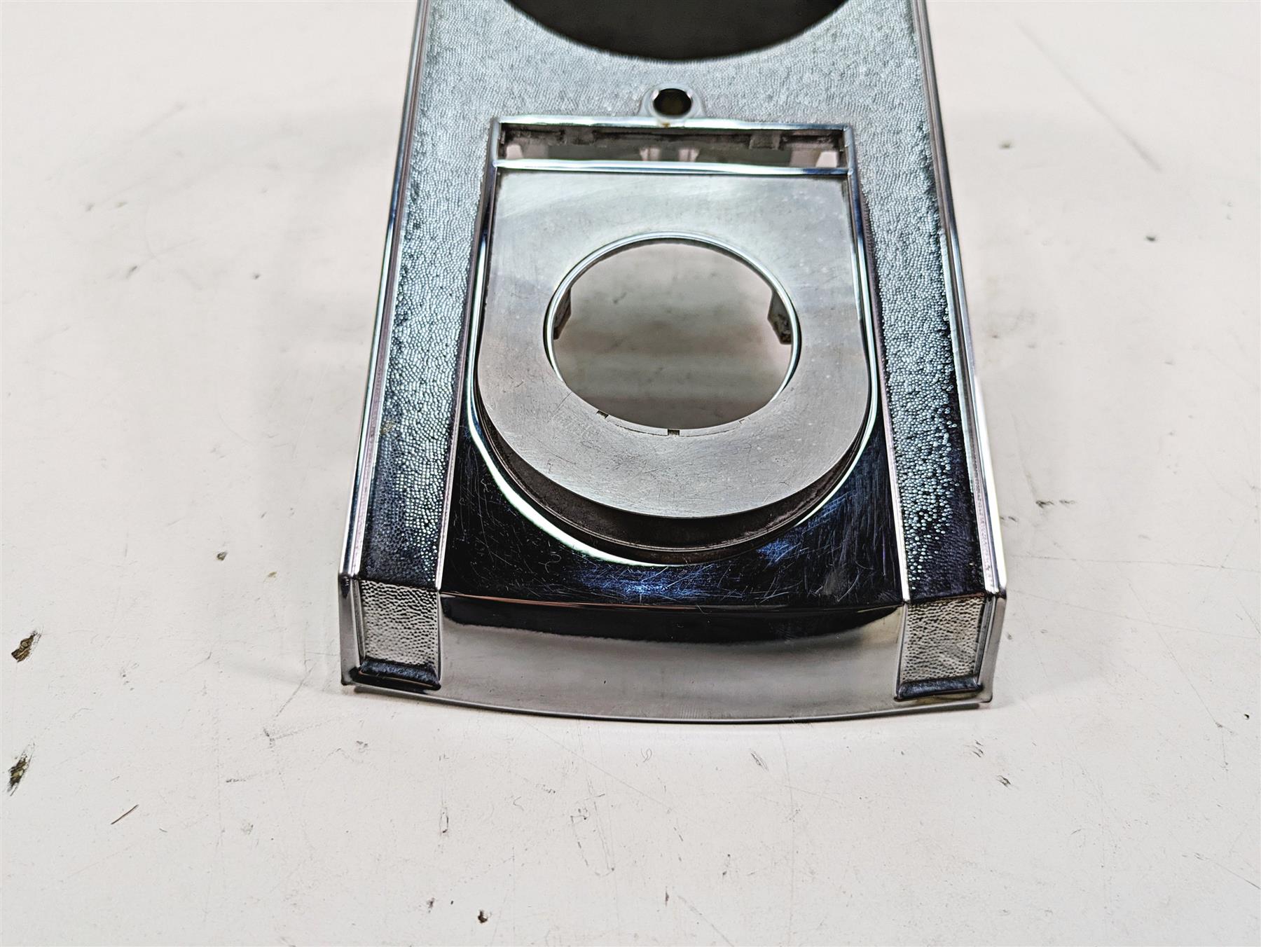 2006 Harley Softail FXSTSI Springer Tank Dash Console Cover 71273-00A {{ shop.shopifyCountryName }} - Mototech271