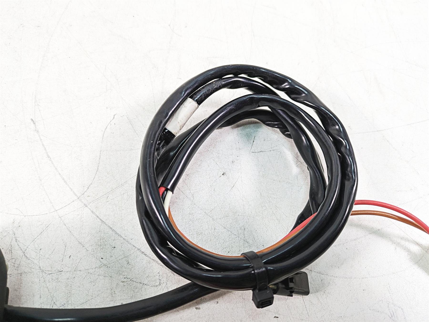 2022 Yamaha Waverunner EX Sp EX1050BX Left Stop Control Switch F3Y-68310-00-00 {{ shop.shopifyCountryName }} - Mototech271