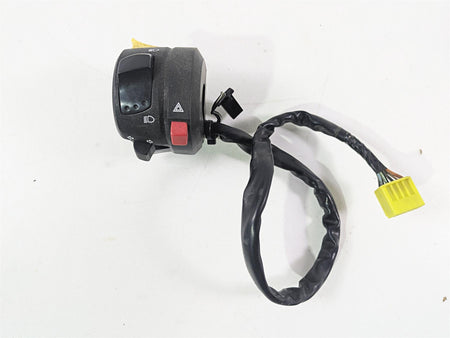 2006 Suzuki GSXR1000 K6 Left Hand Light Control Switch 37400-29G10 37400-29G12 {{ shop.shopifyCountryName }} - Mototech271