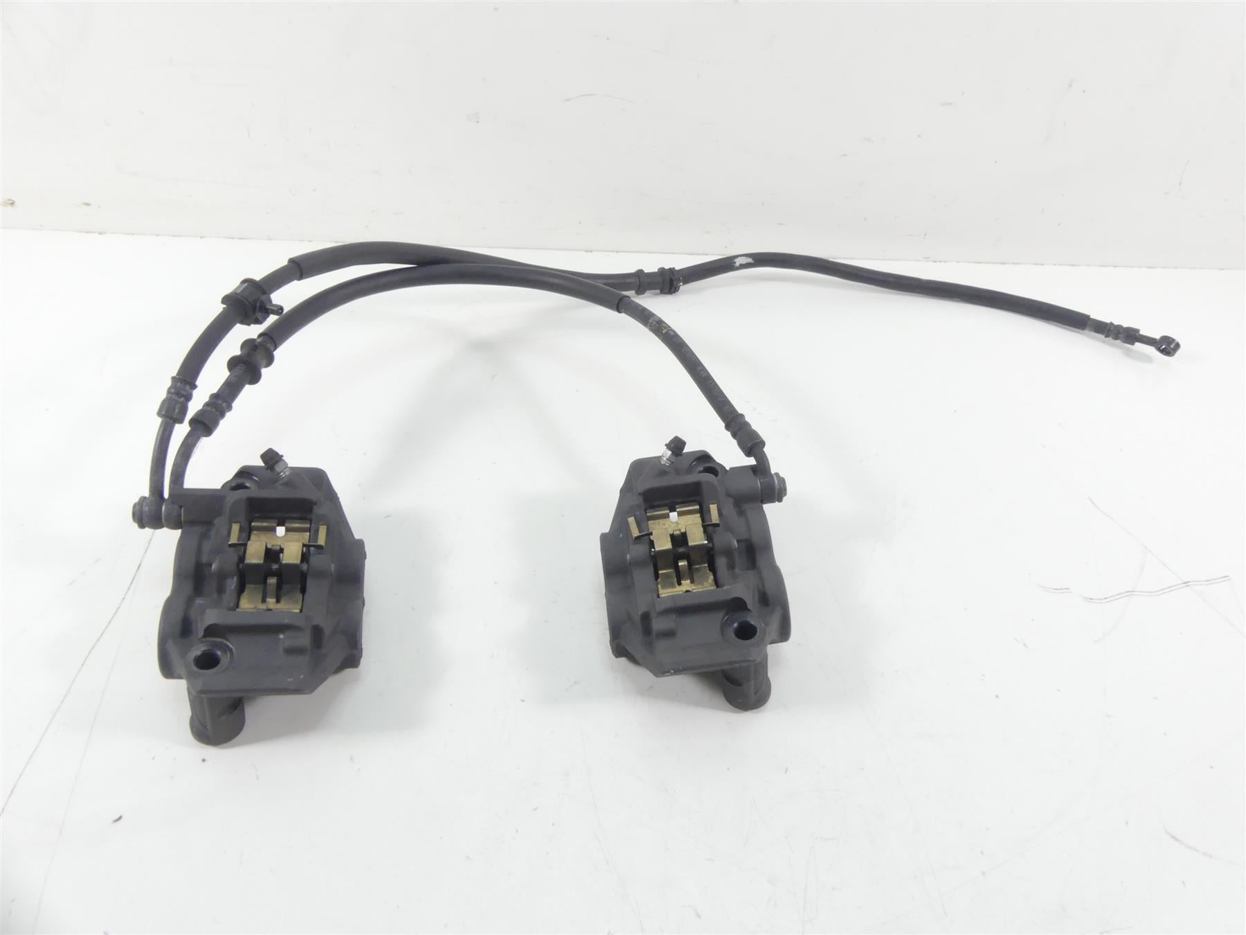 2015 Yamaha MT09 FZ09 Front Silver Star 4 Piston Brake Caliper 1RC-2580U-00-00 {{ shop.shopifyCountryName }} - Mototech271