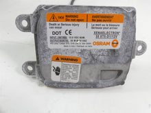 Load image into Gallery viewer, 2009 Victory Vision Tour Headlight Head Light Lamp Lens &amp; Module 5856220 2410971 | Mototech271
