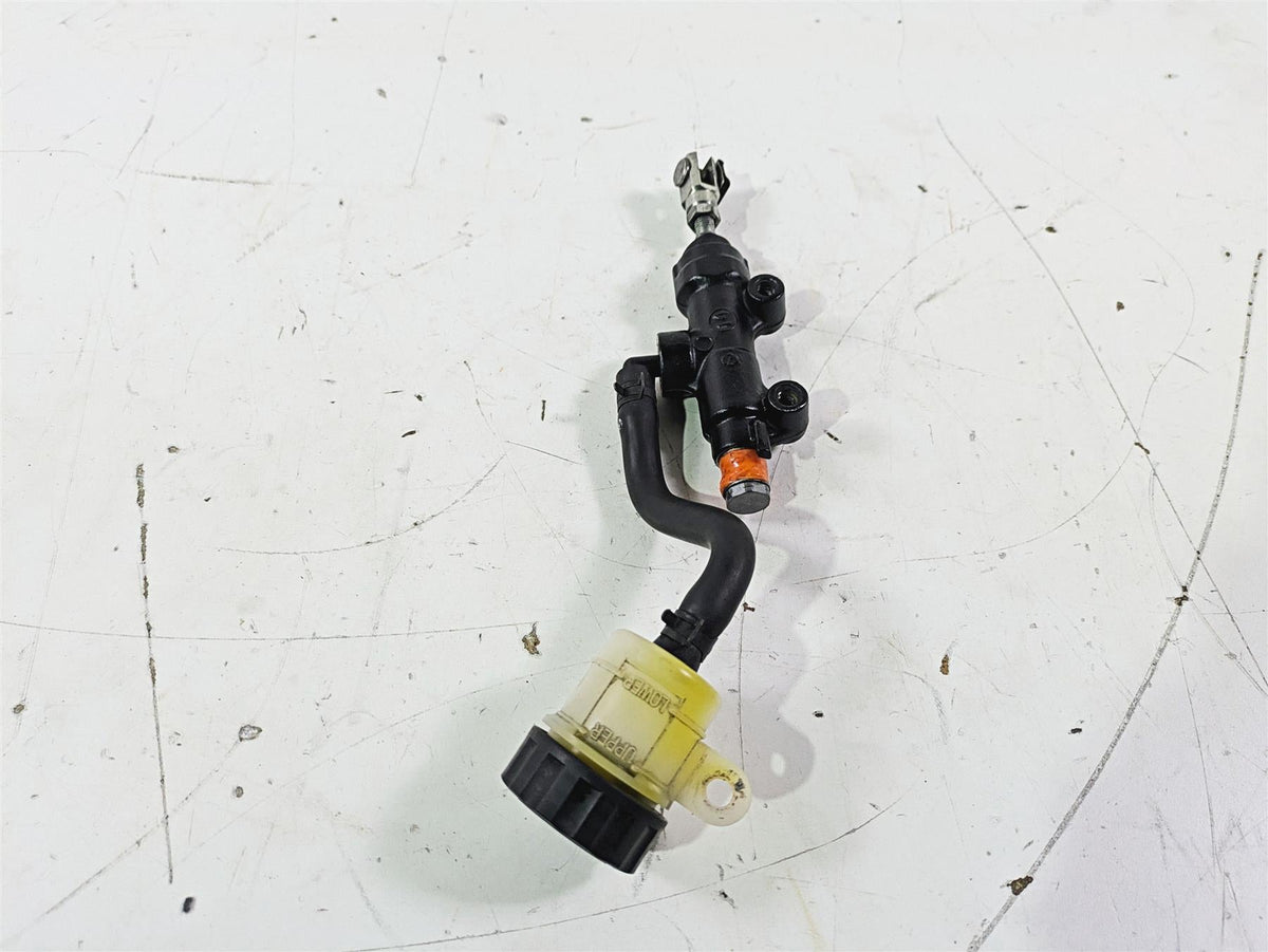 2012 Triumph Daytona 675 Rear Brake Master Cylinder + Reservoir T2024073 {{ shop.shopifyCountryName }} - Mototech271