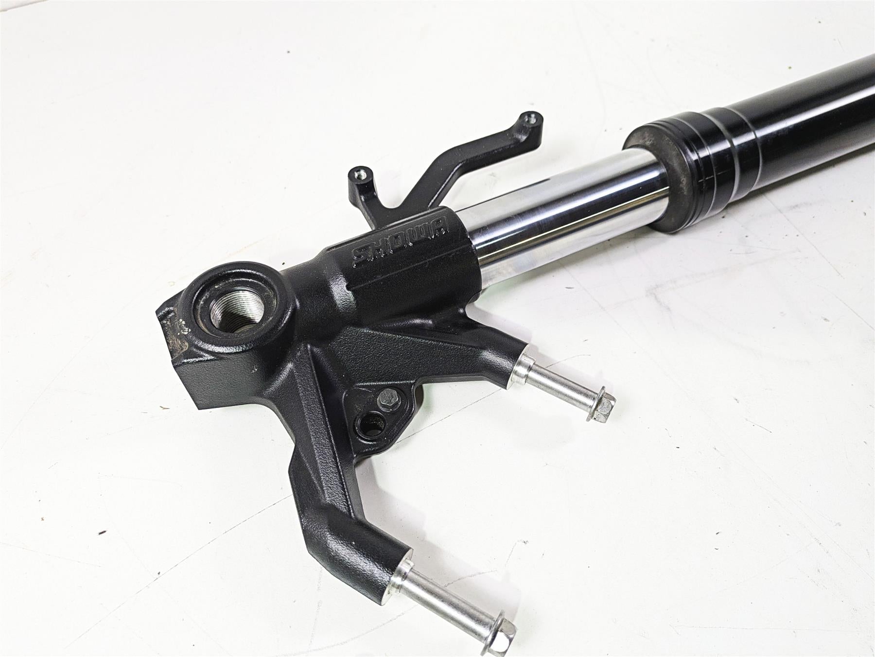 2024 Kawasaki ZX6R ZX636 Ninja Straight Showa Front Fork Leg Set 40mi 44071-1598 {{ shop.shopifyCountryName }} - Mototech271