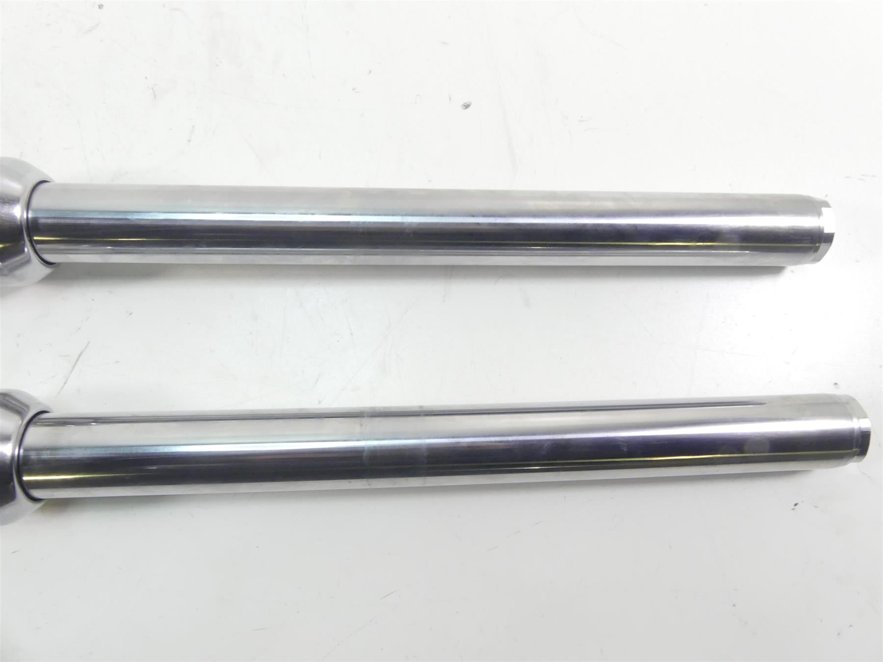 2005 Harley Dyna FXDLI Low Rider Front 39mm Fork Leg Set R 45947-04 L 45948-04 {{ shop.shopifyCountryName }} - Mototech271