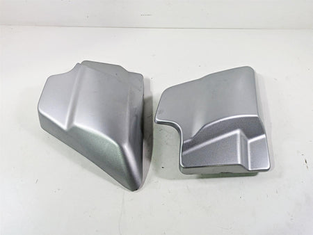 2010 Harley Touring FLHX Street Glide Side Cover Set Silver 66048-09A 66250-09 {{ shop.shopifyCountryName }} - Mototech271