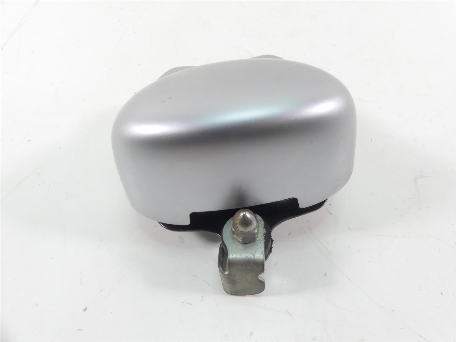 2013 Harley VRSCF Muscle V-Rod Horn + Cover Fairing Cowl 69053-09 {{ shop.shopifyCountryName }} - Mototech271