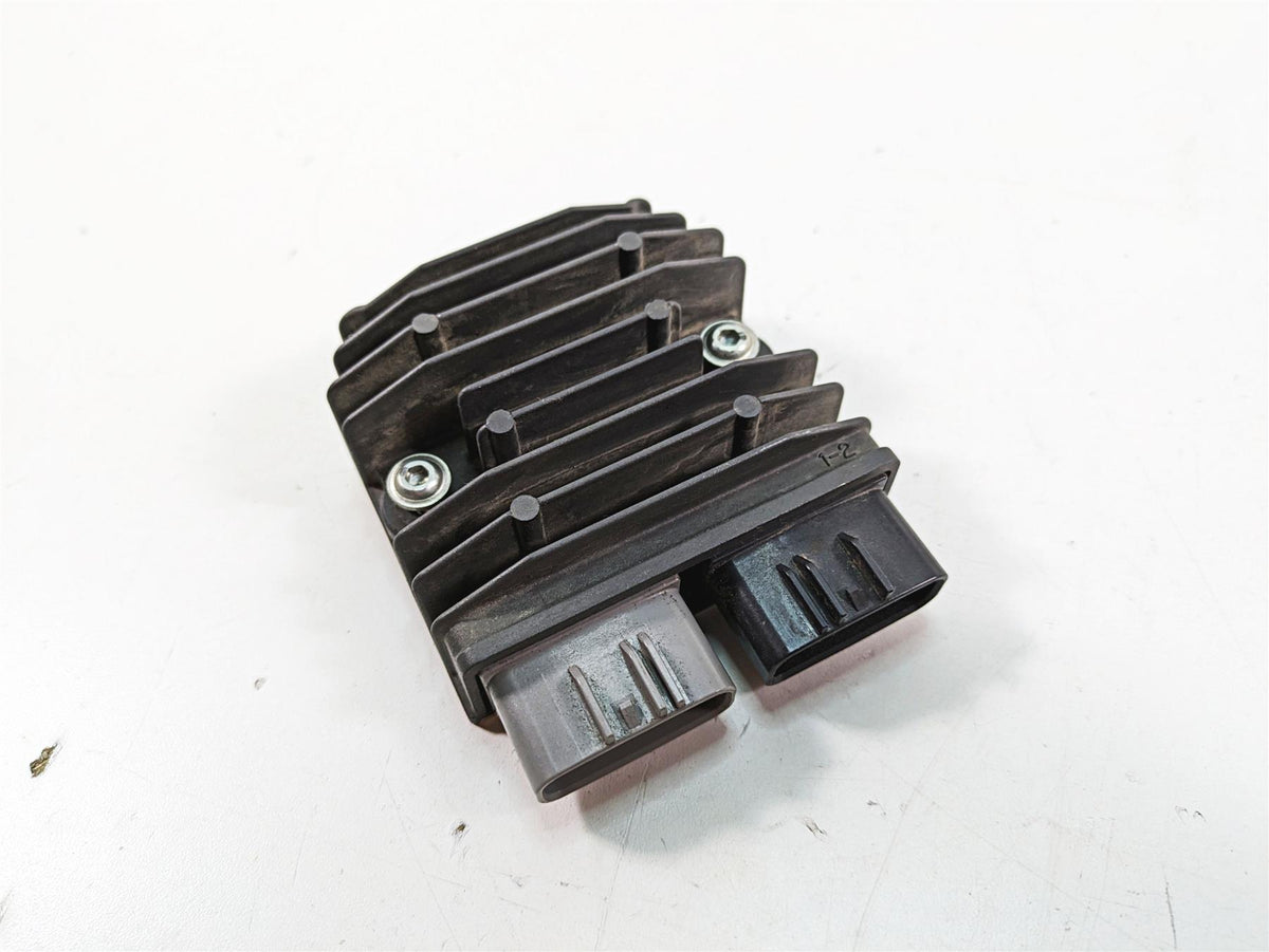 2020 Ducati Hypermotard 950 SP Rectifier Voltage Regulator SH821AA 54040321A {{ shop.shopifyCountryName }} - Mototech271
