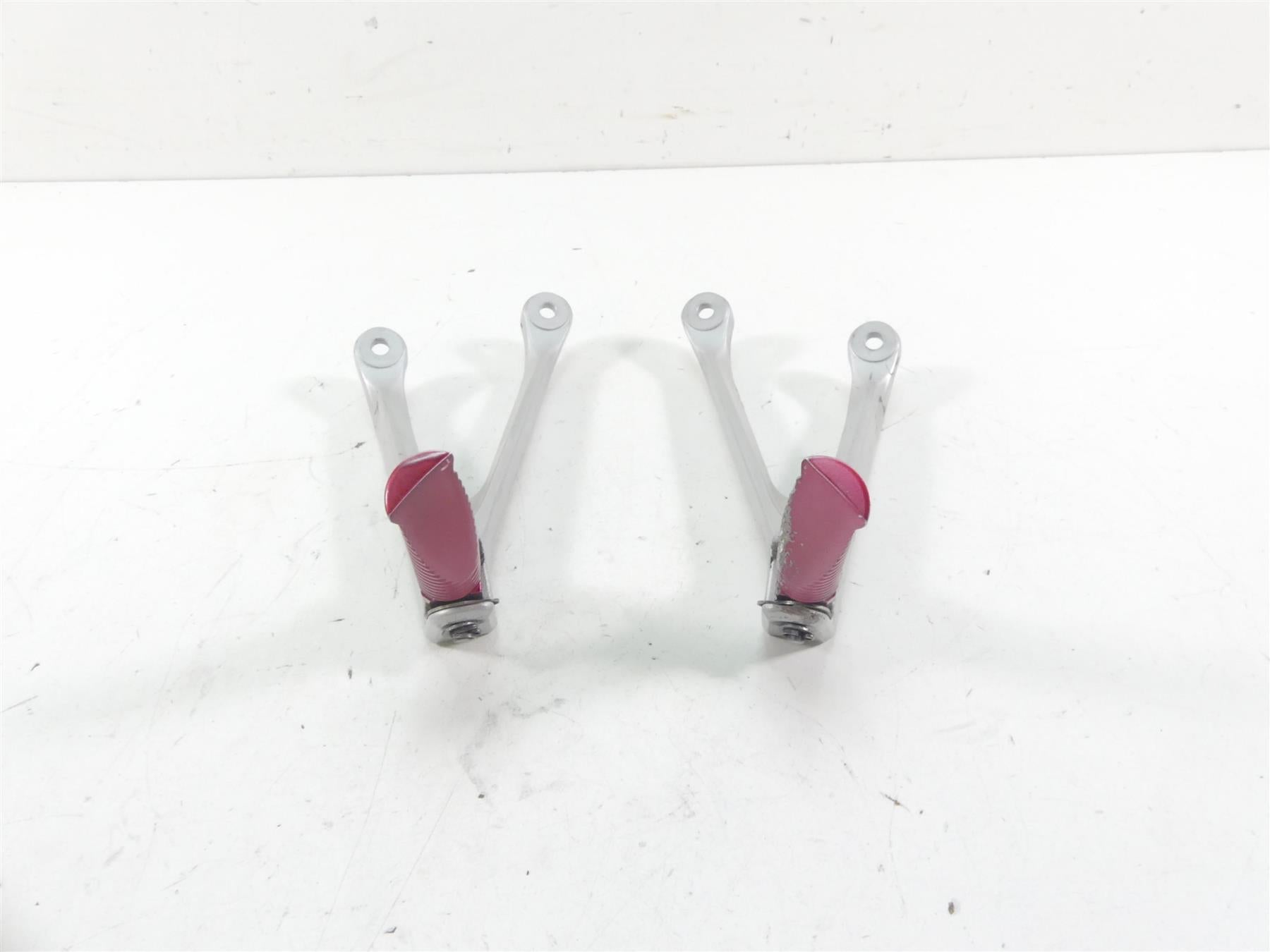 2015 Honda CBR1000 RR SC59 Rear Passenger Footpeg Peg Set 50760-MFL-D20 {{ shop.shopifyCountryName }} - Mototech271