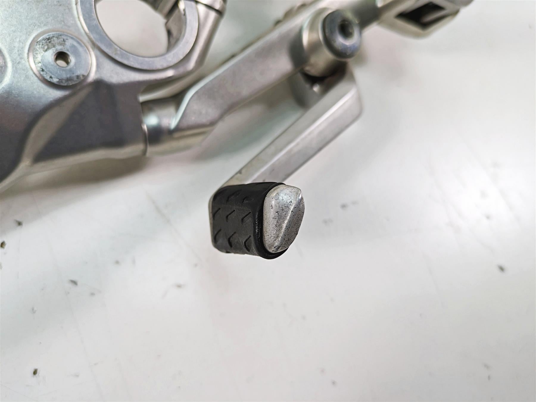2016 Ducati Panigale 1299 S Left Footpeg Frame Holder & Shifter 82421862AA {{ shop.shopifyCountryName }} - Mototech271