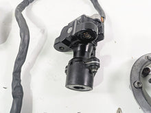 Load image into Gallery viewer, 2006 Suzuki GSXR1000 K6 Ignition Switch Key Lock Set READ 37101-40820
