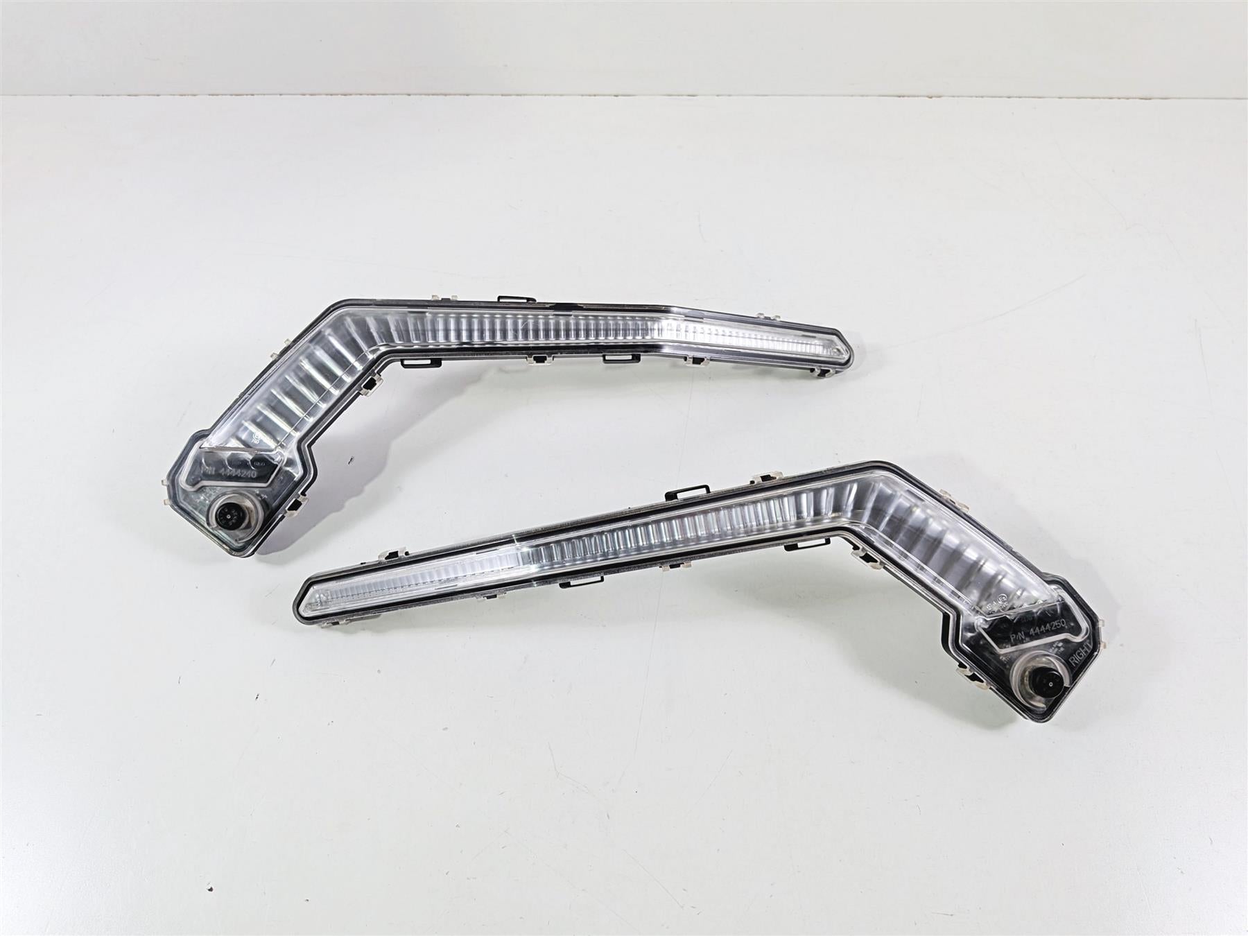 2018 Can Am Maverick X3 XRS Turbo R Front Signature Running Light Set 710004994-Mototech271