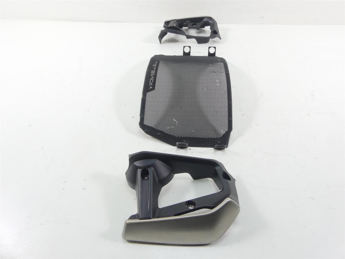 2015 Ducati Monster 1200 S Left Right Radiator Cooler Cover Guards Set 48016211B {{ shop.shopifyCountryName }} - Mototech271