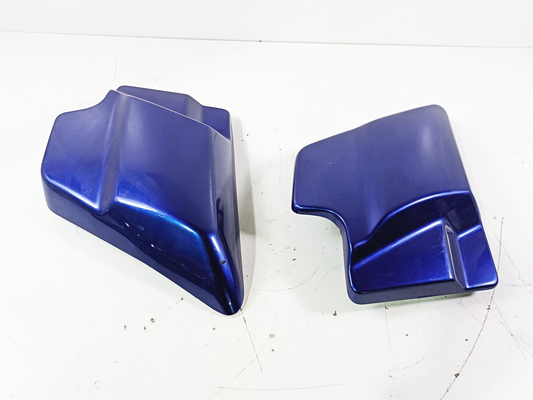 2016 Harley Touring FLTRX Road Glide Side Cover Fairing Set 66048-09A 66250-09 {{ shop.shopifyCountryName }} - Mototech271
