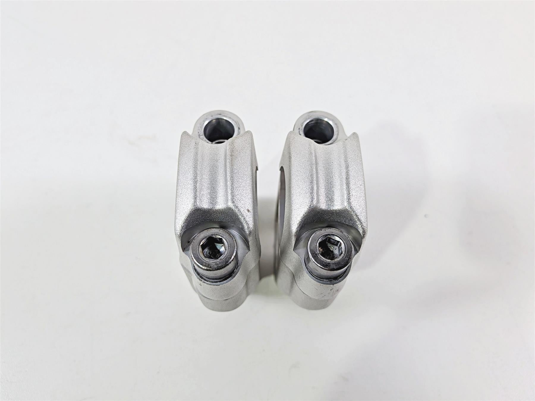 2022 Triumph Tiger 900 GT Pro Handlebar Riser Holder Clamp Set T2040813 {{ shop.shopifyCountryName }} - Mototech271