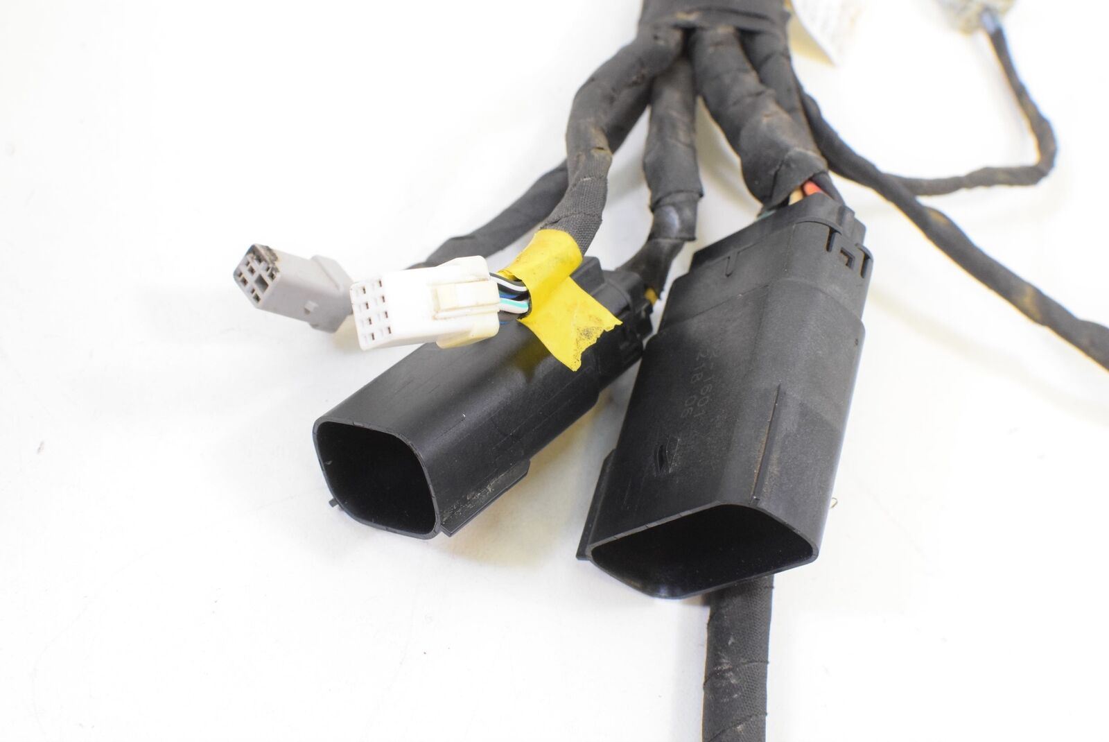 2015 Indian 111ci Roadmaster Front Body Fairing Wiring Harness 2412301 {{ shop.shopifyCountryName }} - Mototech271