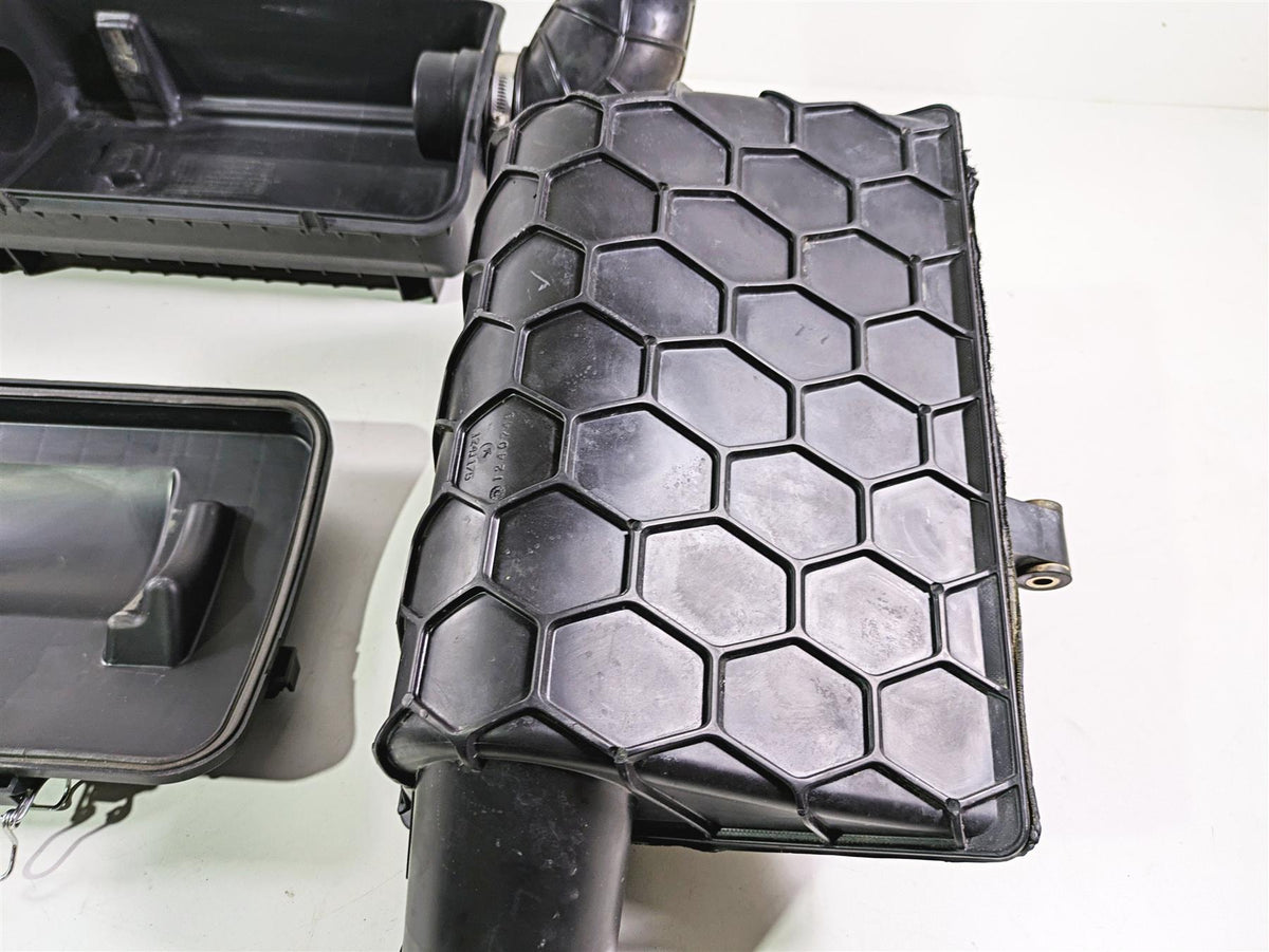 2023 Polaris RZR1000 XP 4 Premium Air Box Breather & Tubes 1240747 1240749 {{ shop.shopifyCountryName }} - Mototech271