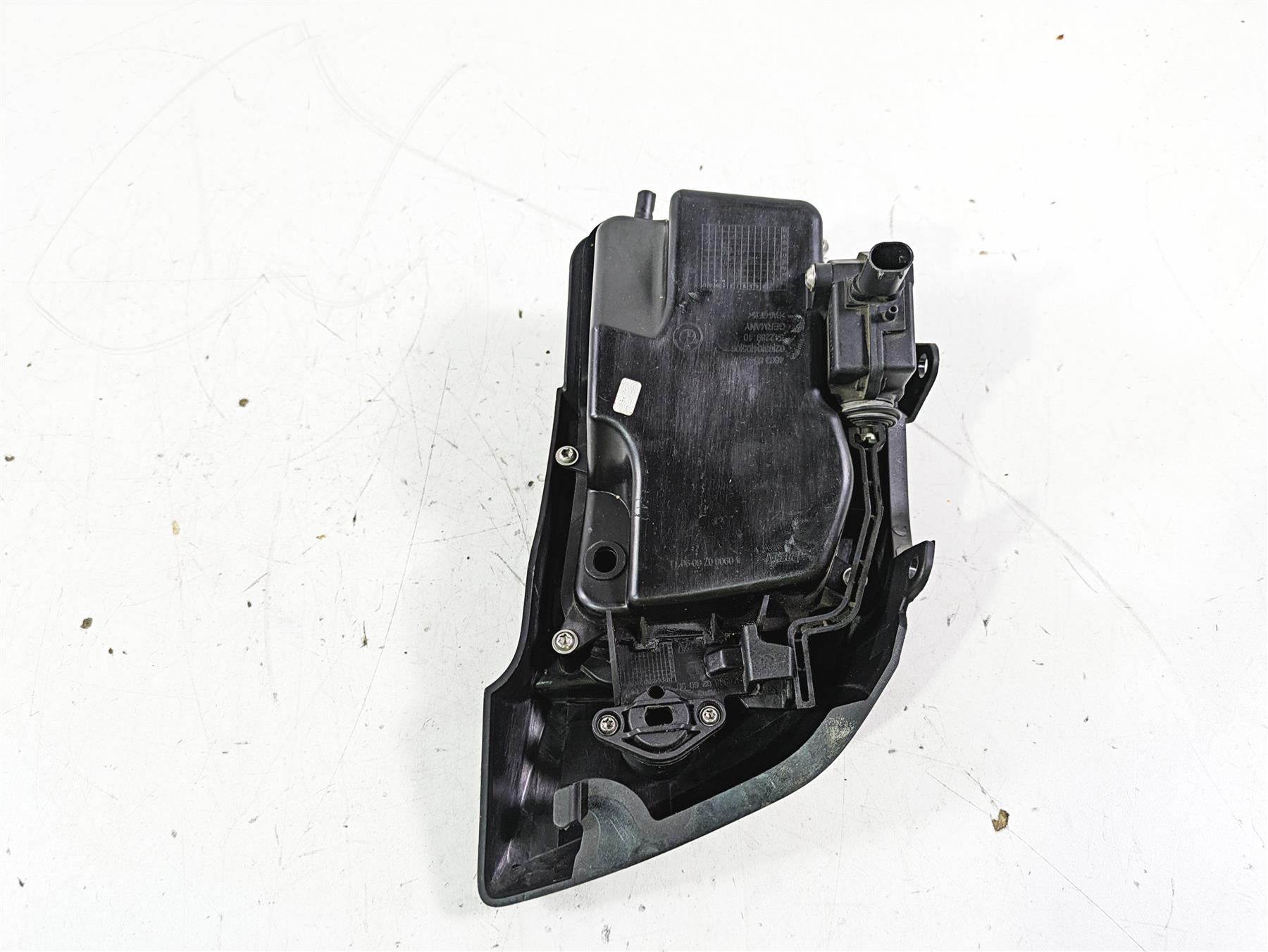 2014 BMW R1200 RT RTW K52 Left Storage Compartment Box 46638544957 {{ shop.shopifyCountryName }} - Mototech271
