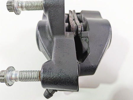 2018 Harley FLHCS Softail Heritage 115th Front Brake Caliper 41300095 {{ shop.shopifyCountryName }} - Mototech271