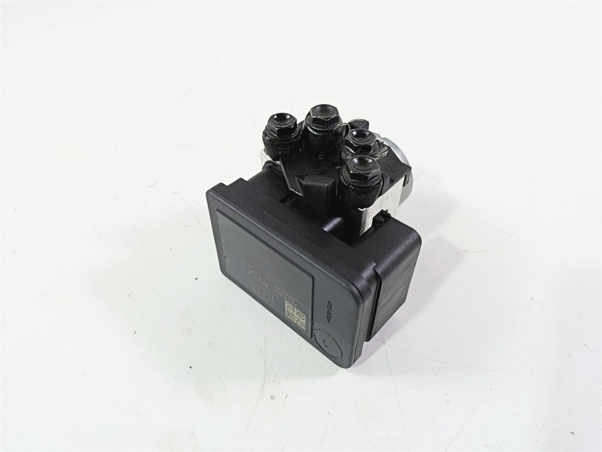 2019 BMW G310GS K02 Abs Brake Pump Unit Module 34511542798 {{ shop.shopifyCountryName }} - Mototech271