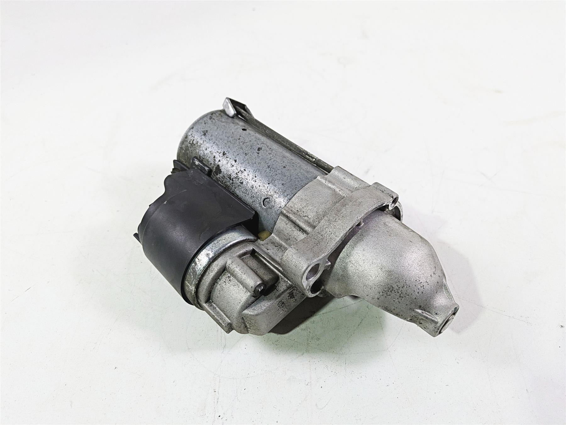 2009 BMW R1200RT K26 Engine Starter Motor & Cover 12417712231 {{ shop.shopifyCountryName }} - Mototech271